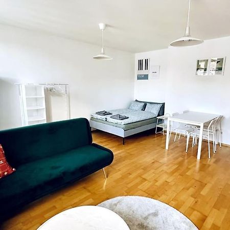 Cosy & New Urban Apartment In Green Hood Вена Экстерьер фото